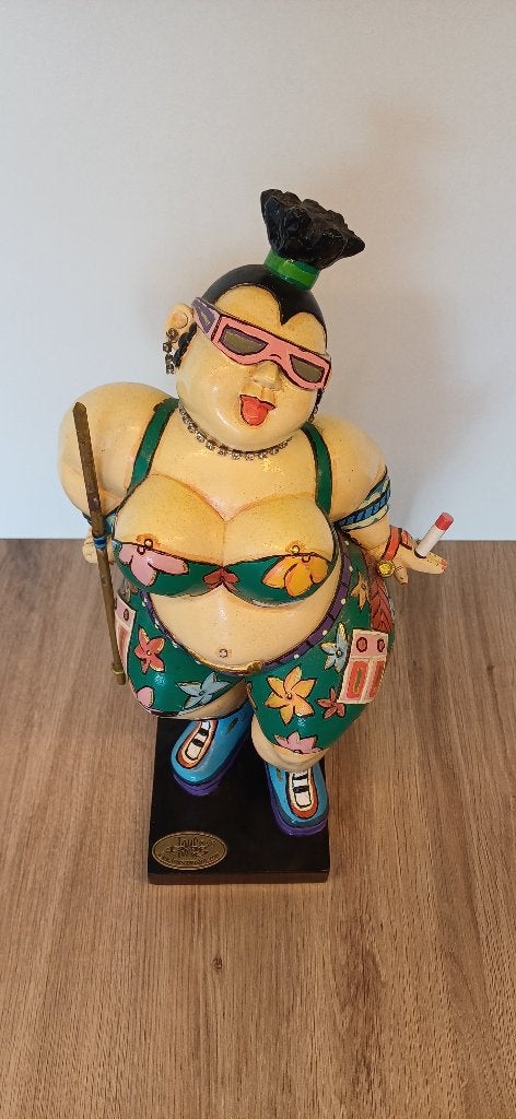 Humoristisch kunstbeeldje uit de Tom's Drag Collection, Ophalen, Beschilderd, 20 - 50 cm, Beeld