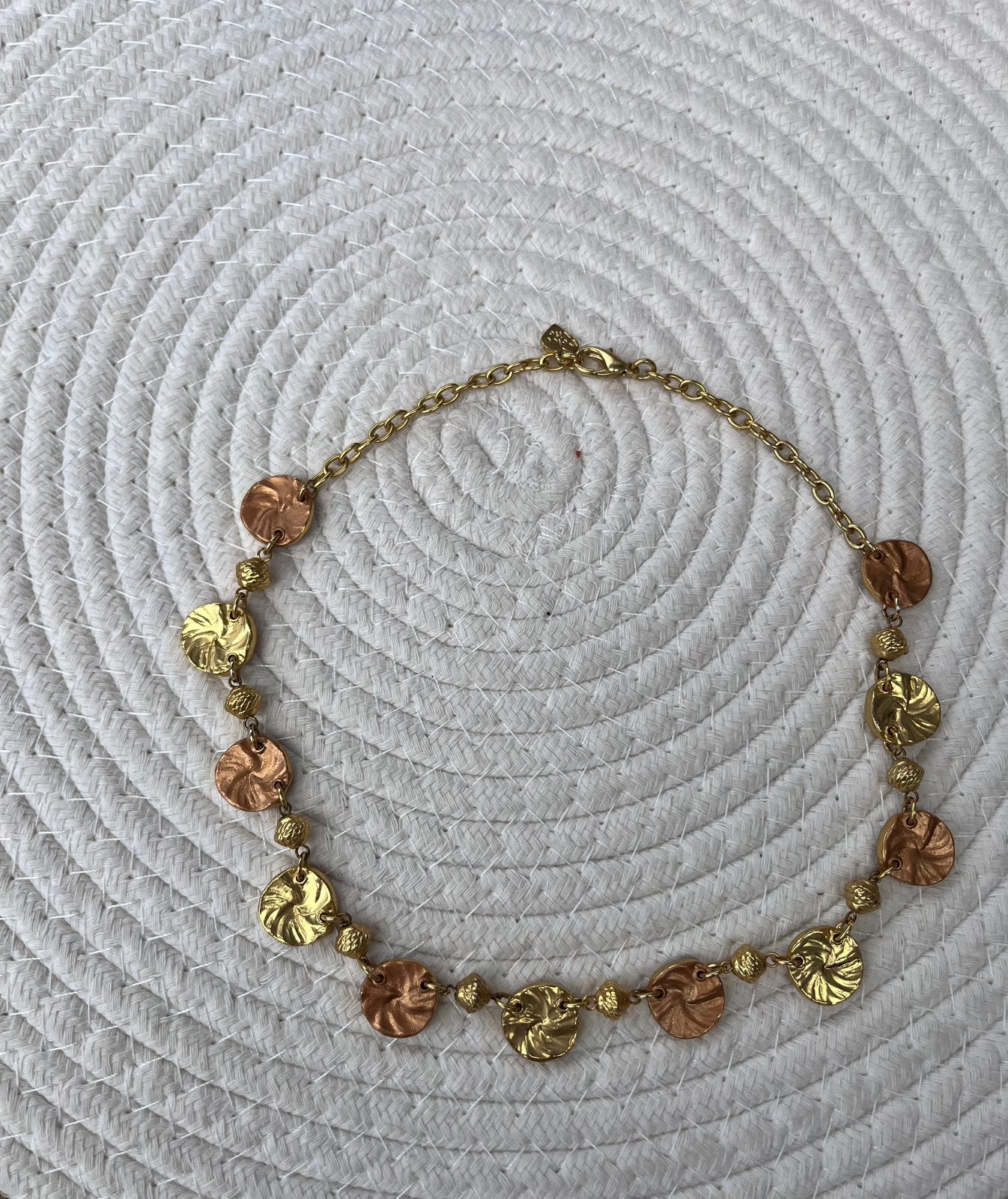 Vintage Dolce Vita Paris collier  – goud/koper gesigneerd, Sieraden, Tassen en Uiterlijk, Ophalen, Zo goed als nieuw, Goud, Overige materialen