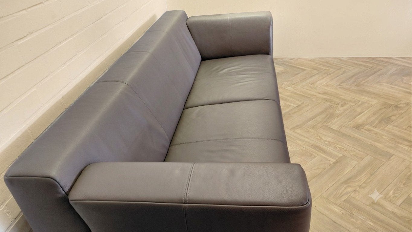 Rolf Benz 318 Linea | 2,5 zits | Taupe leer, Modern design, Info@andriesign.nl, 150 tot 200 cm, Driepersoons
