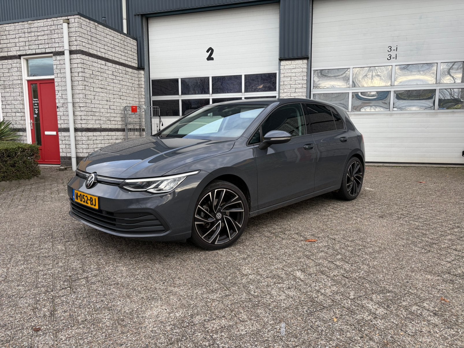 Volkswagen Golf 1.0 Etsi 110pk 7-DSG 2021 Grijs, Auto's, Stof, 4 cilinders, 650 kg, Zilver of Grijs