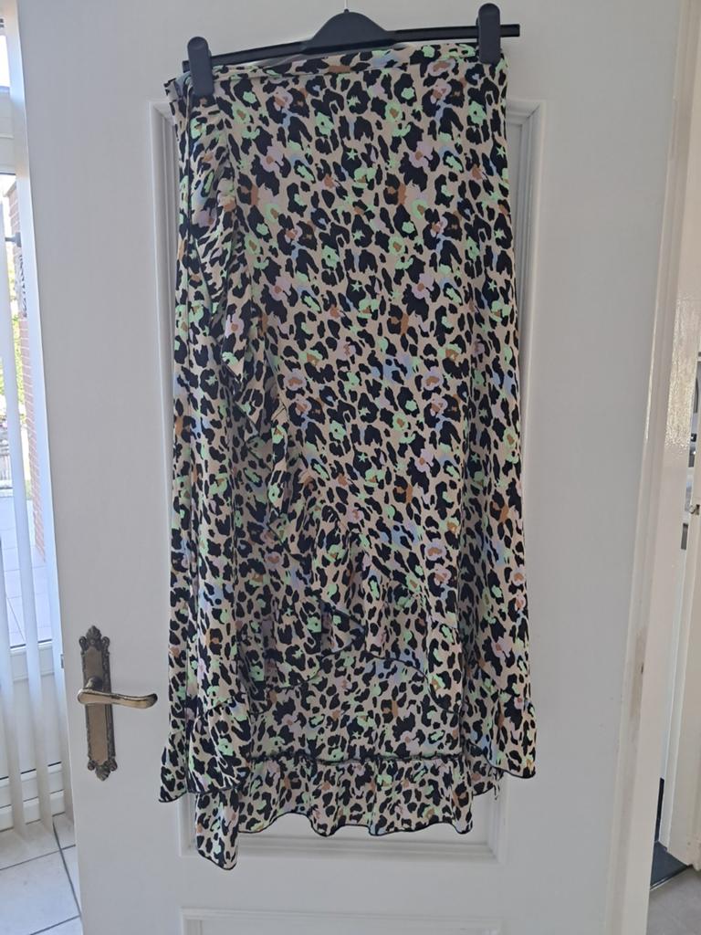 Ambika wikkelrok maat M, Kleding | Dames, Rokken, Ophalen of Verzenden, Zo goed als nieuw, Maat 38/40 (M), Boven de knie