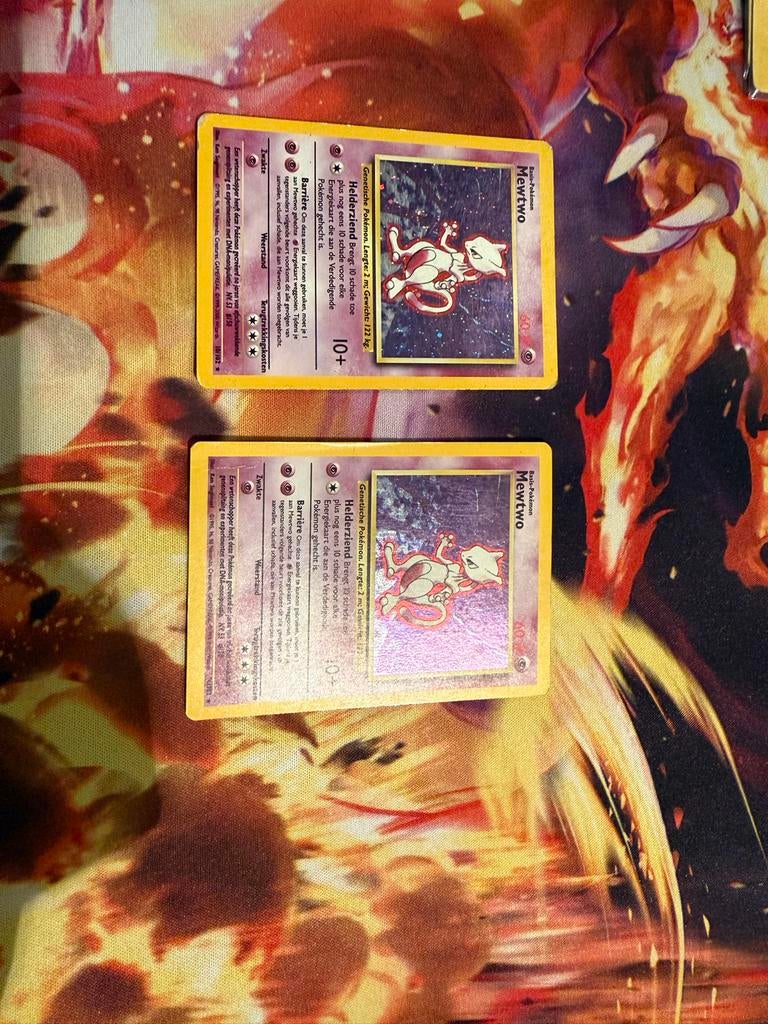 Mewtwo Base Set 10/102 Holo (2x) Pokémon Kaarten, Hobby en Vrije tijd, Verzamelkaartspellen | Pokémon, Gebruikt, Meerdere kaarten
