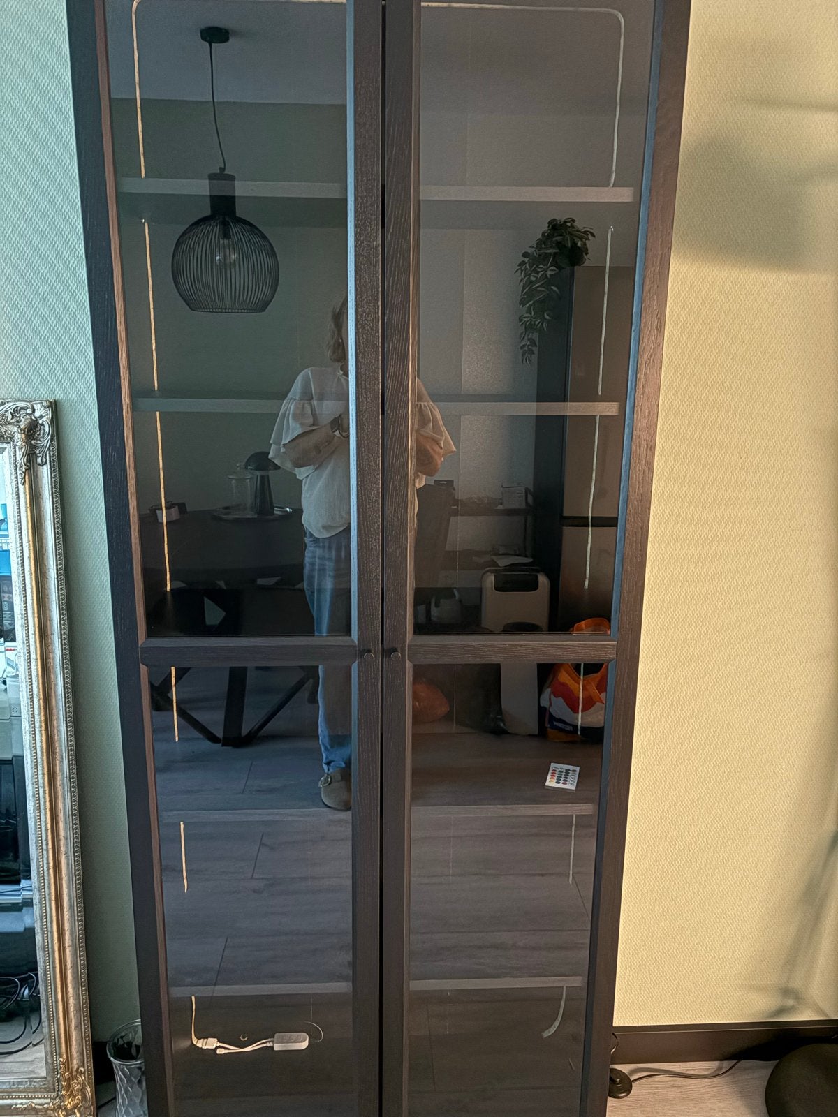 IKEA BRIMNES Vitrinekast Zwart met verlichting, Ophalen, 50 tot 100 cm, 150 tot 200 cm, 25 tot 50 cm