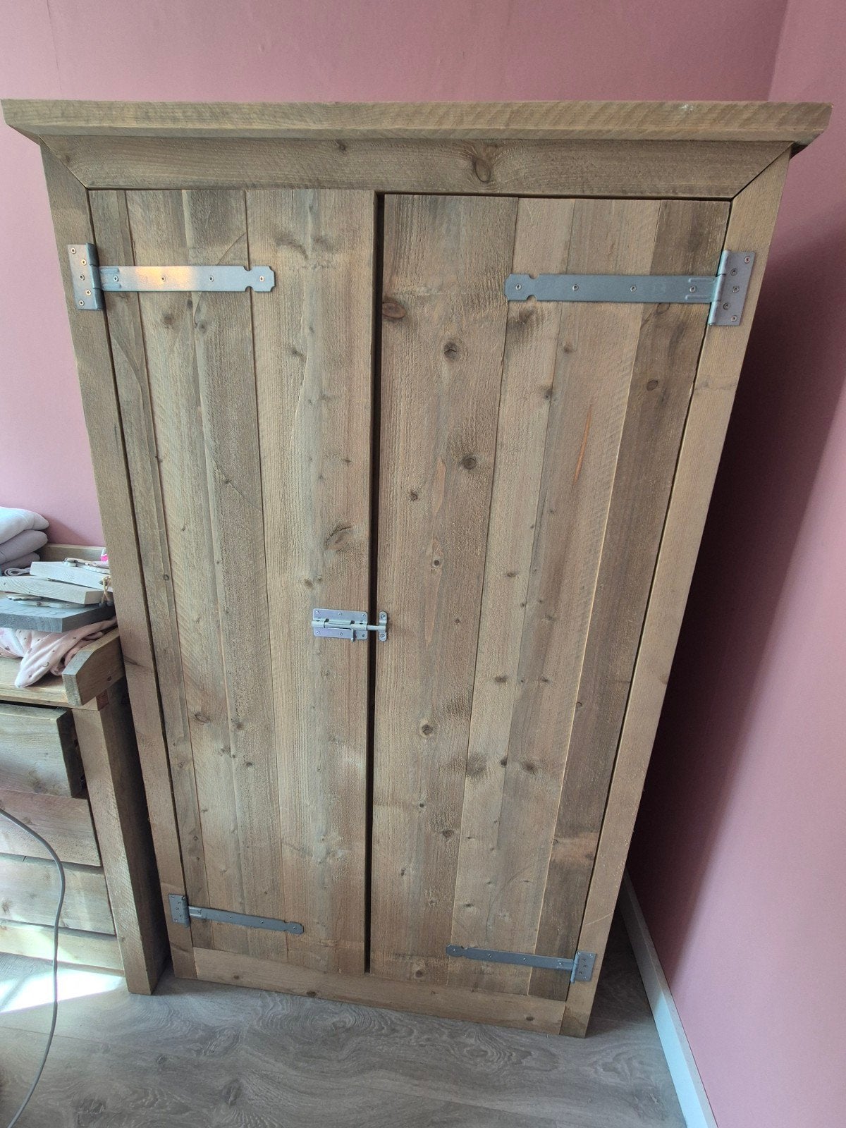 steigerhouten kinder kledingkast, Ophalen, Gebruikt, 70 tot 120 cm, 170 cm of meer
