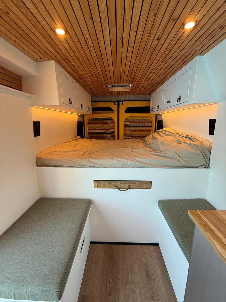 Camper L3H2 Offgrid, Caravans en Kamperen, Overige merken, Buscamper of Camperbus, Tot en met 2, Diesel