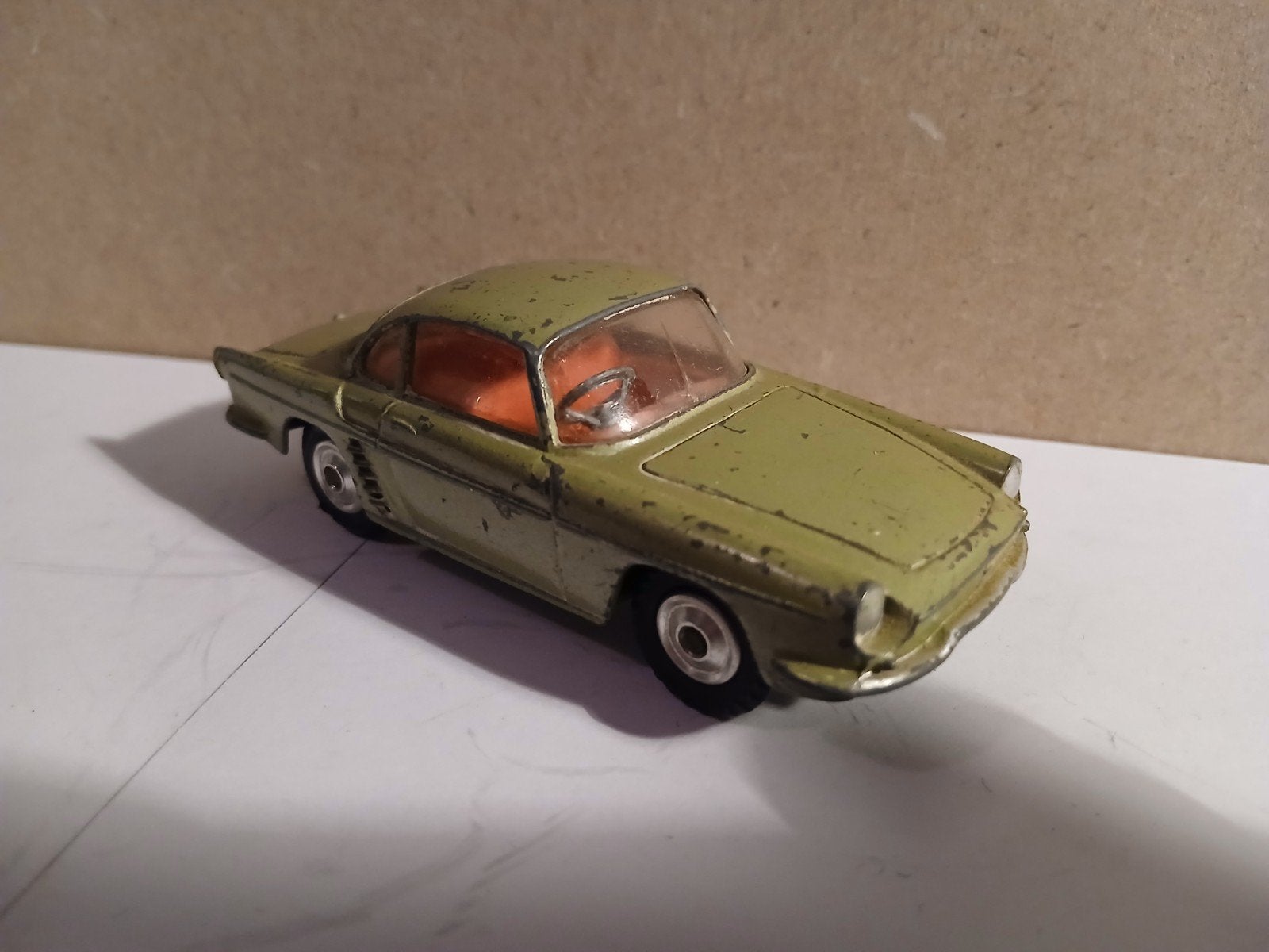 Corgi Toys 222 Renault Floride, Ophalen of Verzenden, Gebruikt, Auto, Corgi