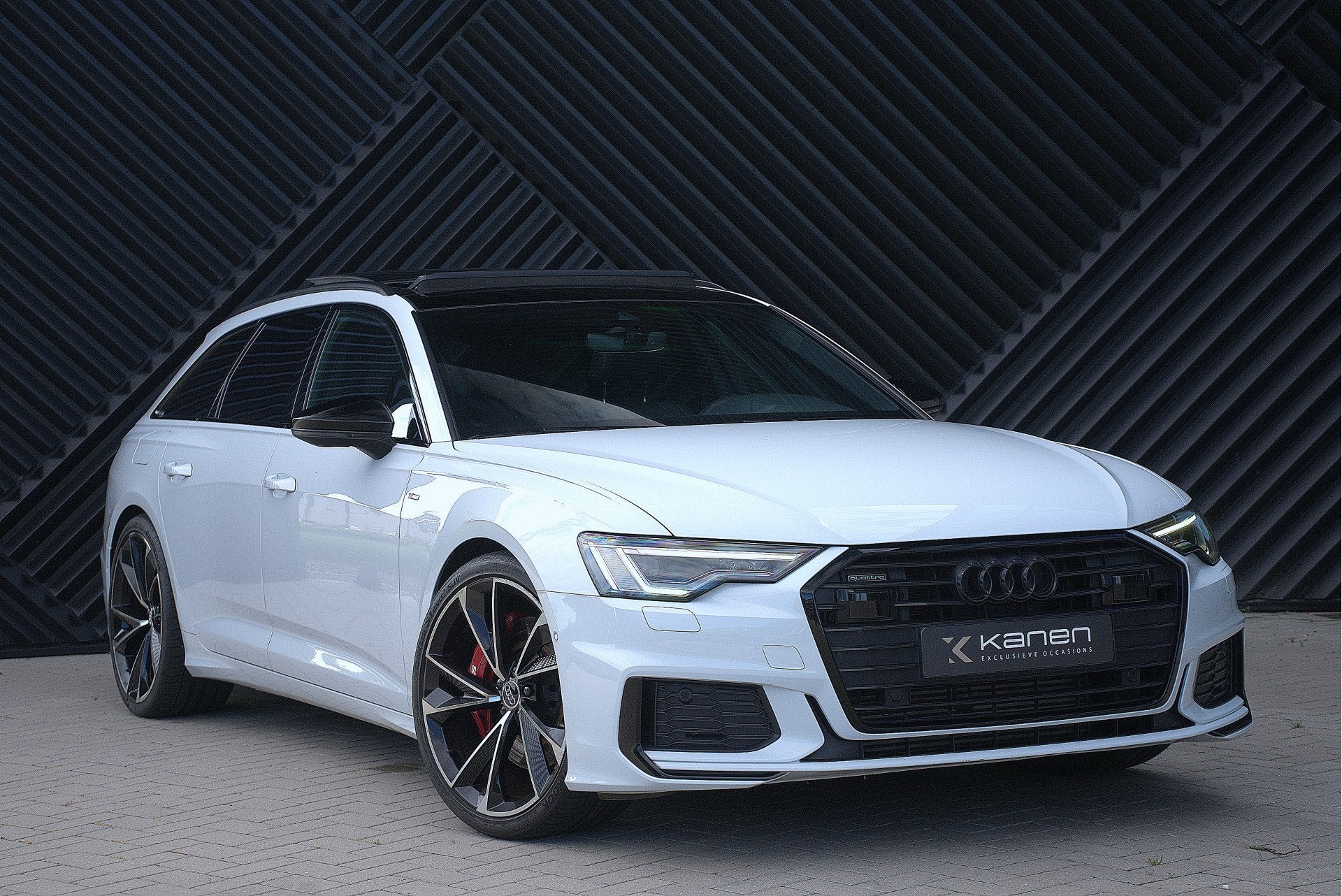 Audi A6 Avant 55 TFSI e quattro S-Line ACC Matrix S Seats B&, Auto's, Automaat, 12 maanden, Gebruikt, Zwart