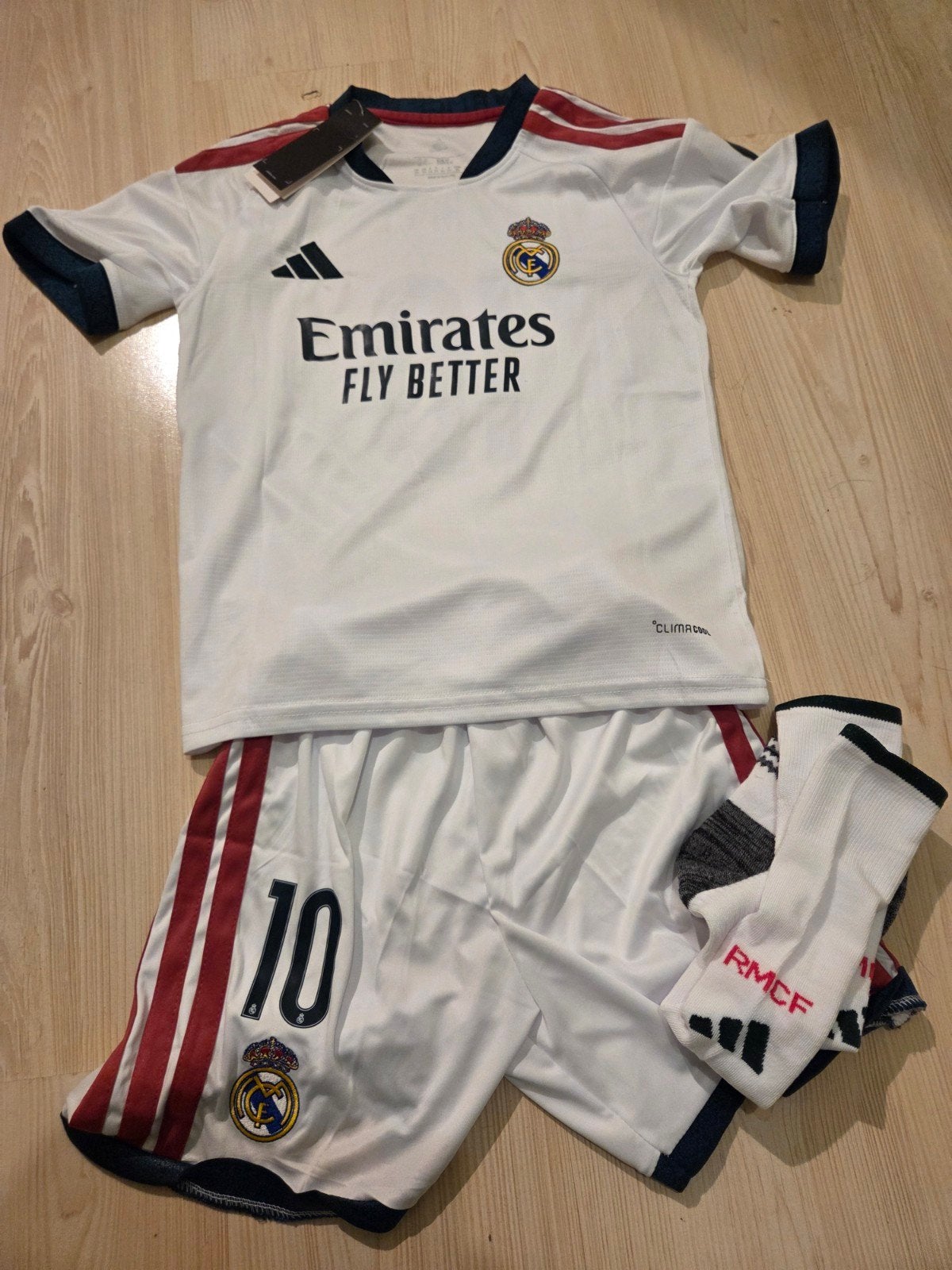 Real Madrid Thuistenue 2026/2027 Mbappé #10 - Maat 140/146, Ophalen of Verzenden, Nieuw, Jongen of Meisje