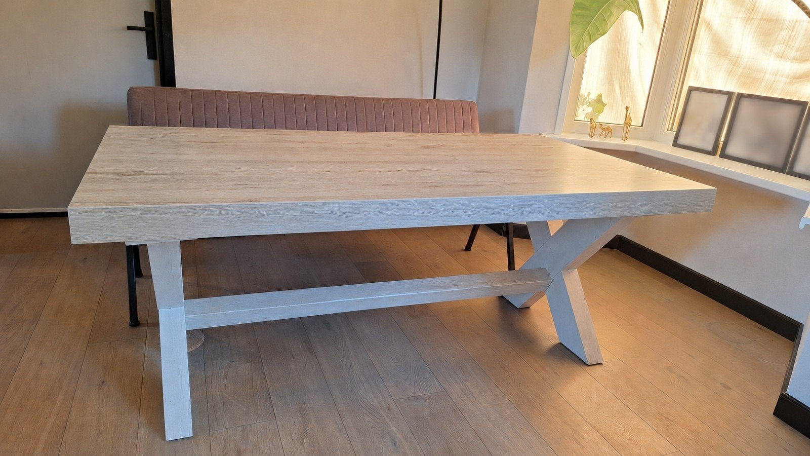 Eettafel met lichte gebruikssporen, maar in topconditie, Gebruikt, 100 tot 150 cm, Ophalen of Verzenden, 150 tot 200 cm