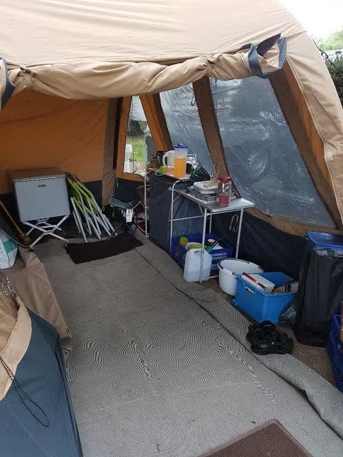 Kampeerspullen (kast, keuken, tafel, stoelen, koelbox), Caravans en Kamperen, Ophalen, Gebruikt