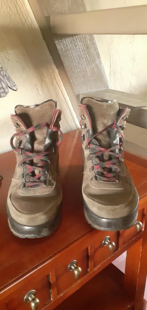 Dachstein grijze berg / wandelschoenen 40, Ophalen of Verzenden, Zo goed als nieuw, Schoenen