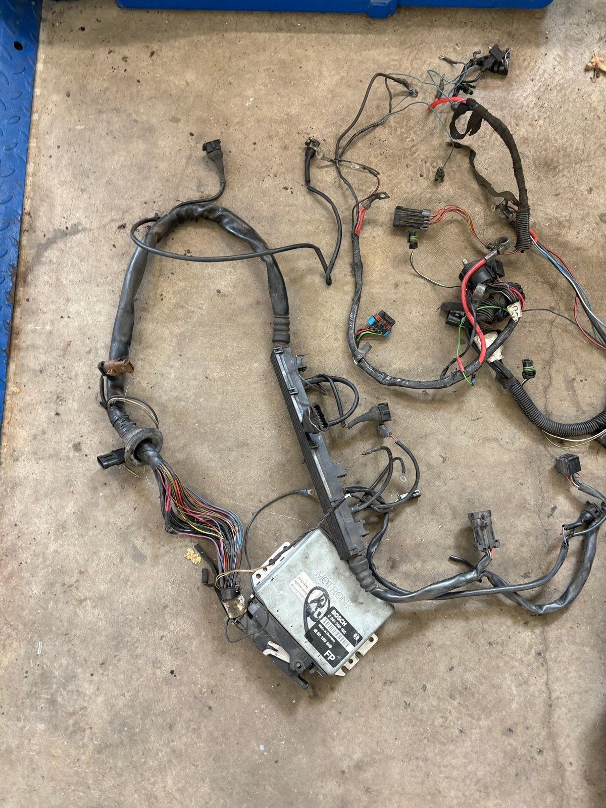 Opel c20xe ECU met kabelboom - Bosch 0 261 200 185, Ophalen of Verzenden, Gebruikt, BMW