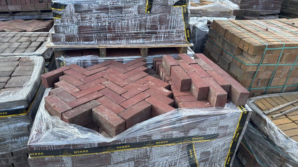 Strakke gebruikte gebakken dikformaten rood bruin, Gebruikt, Klinkers, Ophalen of Verzenden, 10 m² of meer