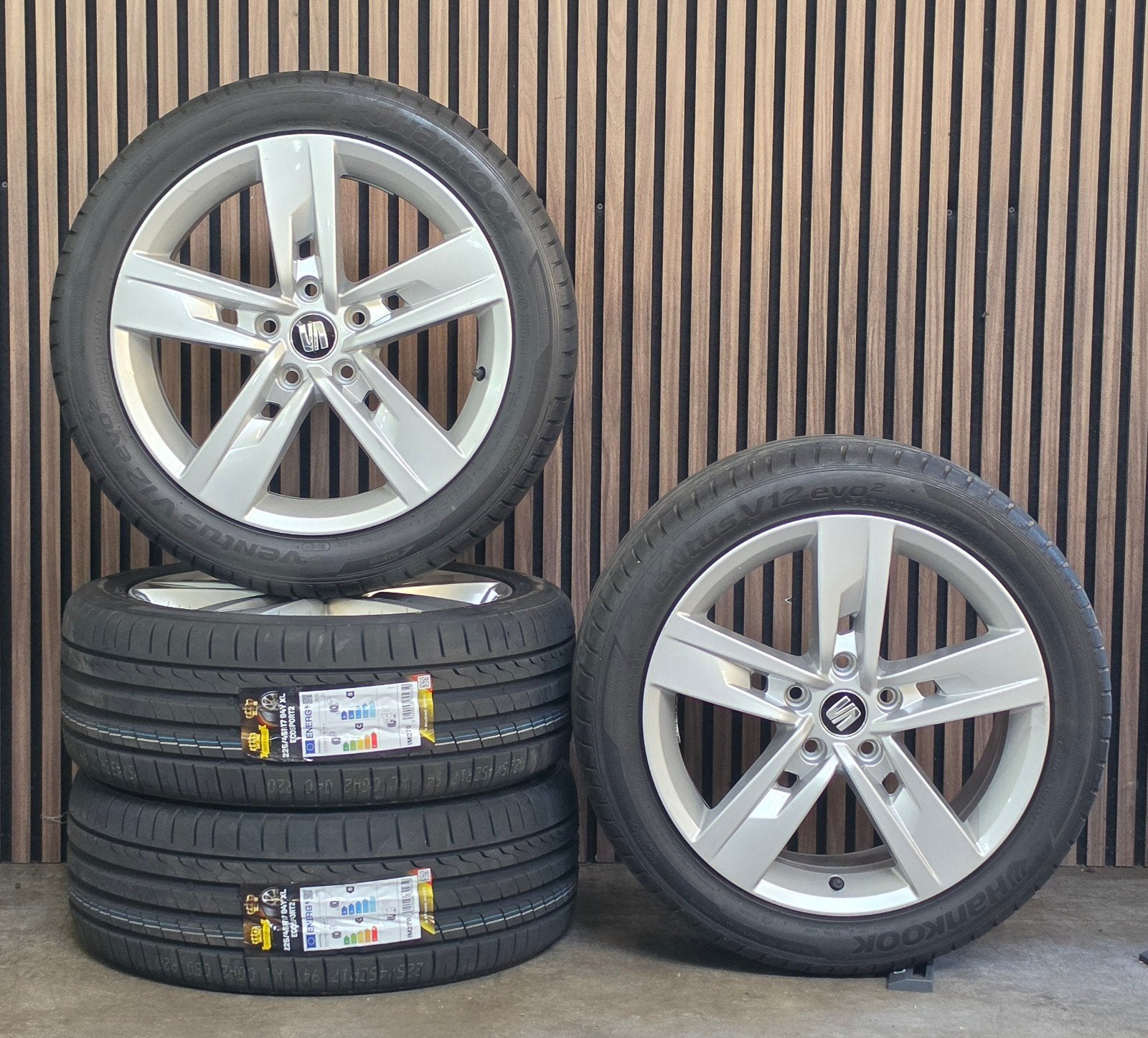 Zgan 17" Orig SEAT Leon Altea Velgen+Goede Banden 5x112 Golf, Auto-onderdelen, Ophalen, Gebruikt, Seat, Banden en Velgen