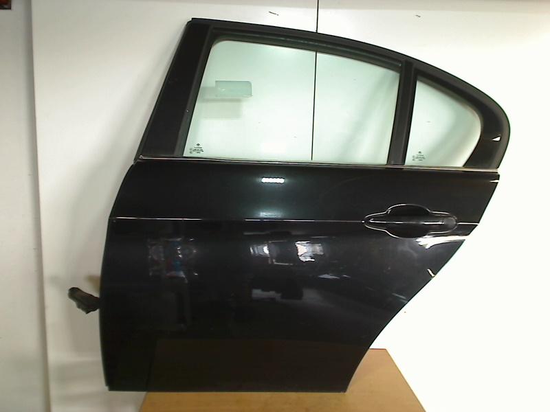 Portier Links Achter BMW 3 serie (E90) (2004-12/2011-12), Gebruikt, Petuelring 130, München 80809, , Duitsland, BMW, Bayerische Motoren Werke AG