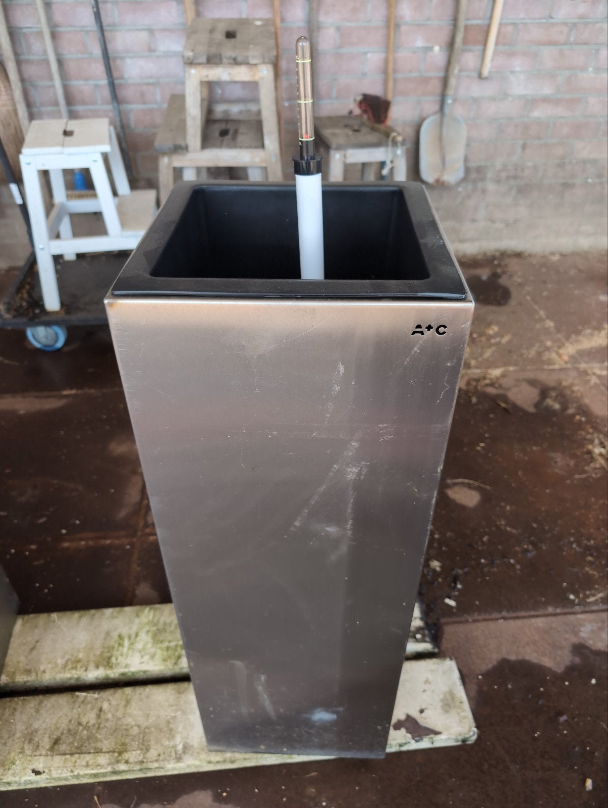 RVS Plantenbak 30x30x85 cm met binnenbak en hydrometer, Ophalen, Gebruikt, Minder dan 60 cm, Vierkant