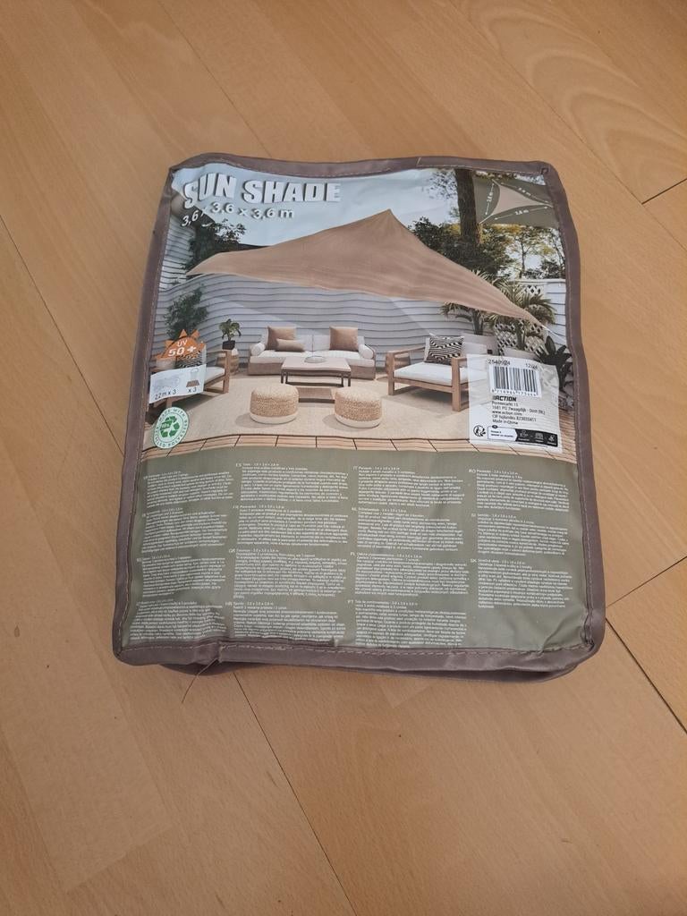 Schaduwdoek, Ophalen, Nieuw
