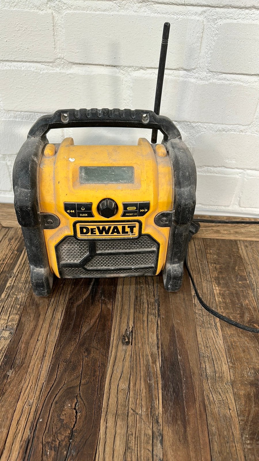Nette Dewalt bouwradio, Ophalen of Verzenden, Gebruikt, Bouwradio