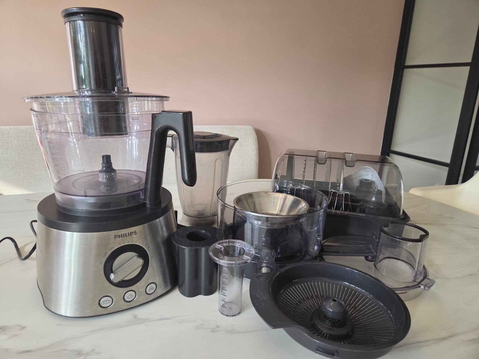 Philips Foodprocessor HR7778/00 - Compleet met accessoires, 3 snelheden of meer, Ophalen of Verzenden, Zo goed als nieuw, 2 tot 3 liter