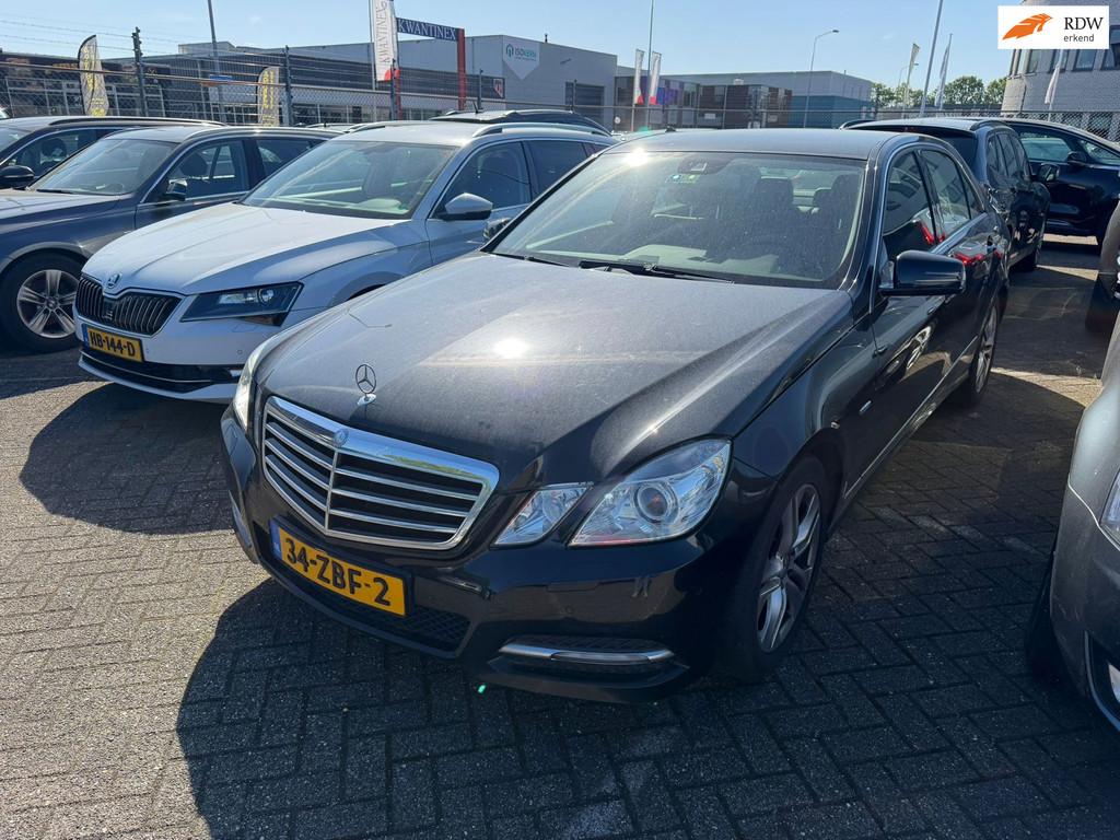 Mercedes-Benz E-klasse 200 CGI Business Class Avantgarde, Automaat, Euro 5, Gebruikt, 4 cilinders