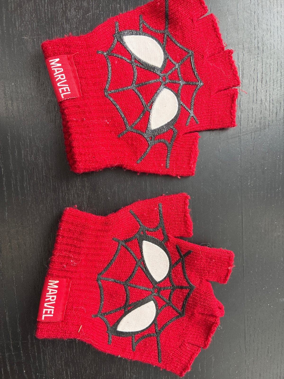 Marvel Spiderman vingerloze handschoenen, Kinderen en Baby's, Ophalen, Gebruikt, 110 t/m 116, Handschoenen