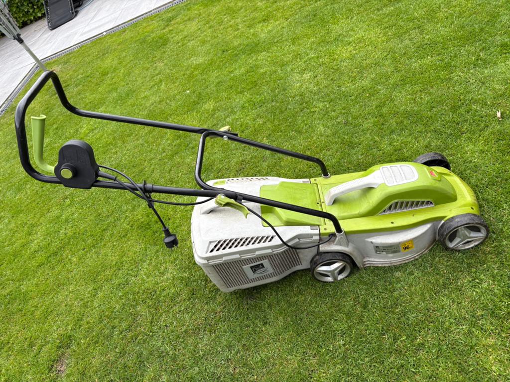 Central Park elektrische grasmaaier, Tuin en Terras, Grasmaaiers, Ophalen, Zo goed als nieuw