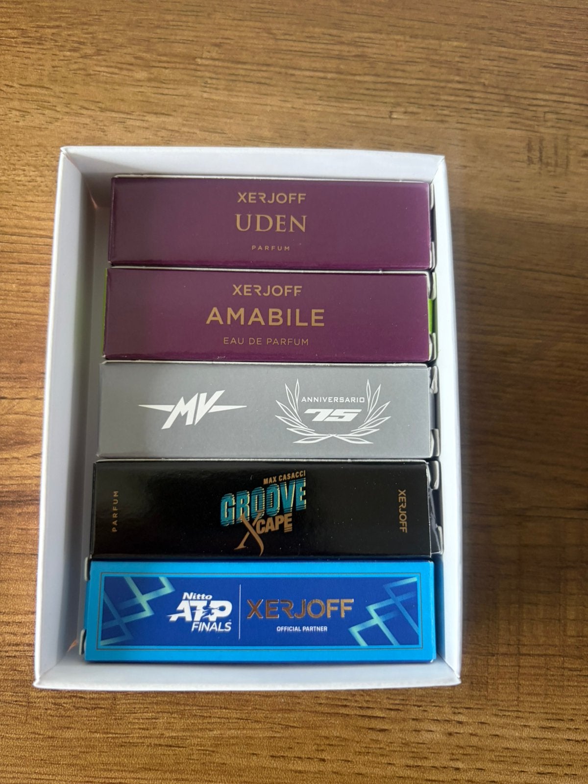 Xerjoff samples, Verzenden, Zo goed als nieuw, Speelkaart(en)