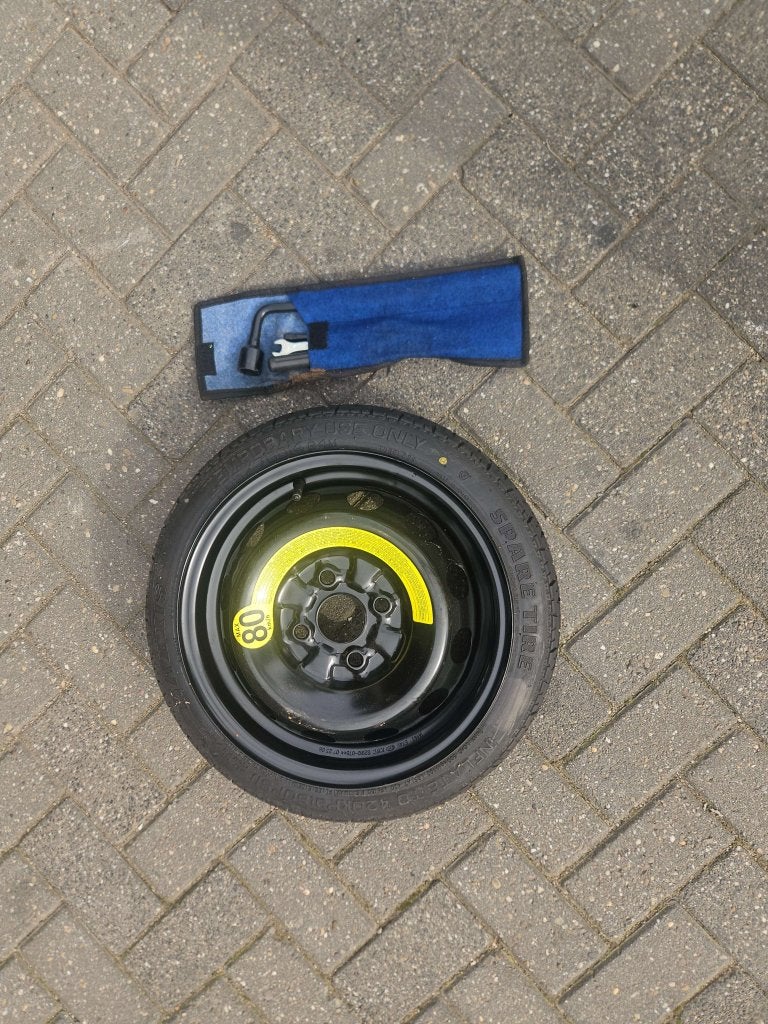 THUISKOMER /RESERVEWIEL HYUNDAI I10, Niet ingevuld, Gebruikt, Niet ingevuld, Ophalen of Verzenden
