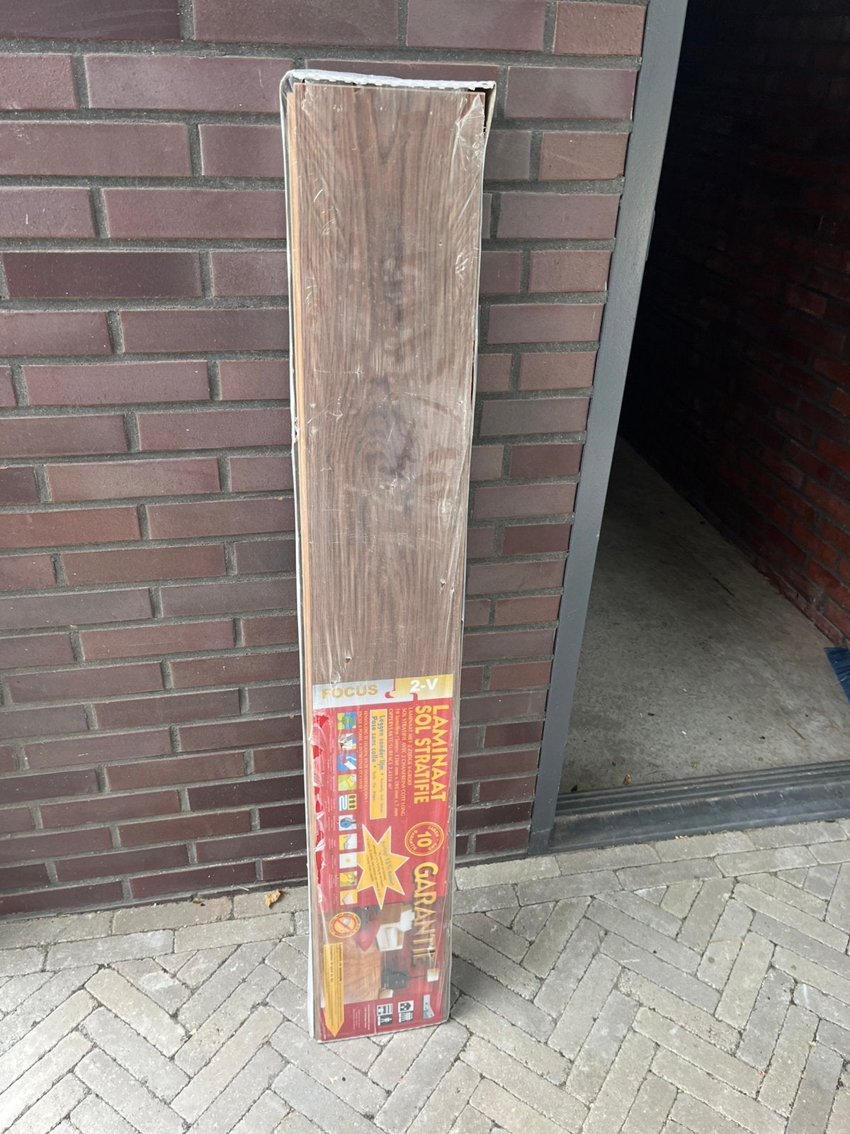 Laminaat pak, Ophalen, 50 tot 150 cm, Zo goed als nieuw, 10 tot 30 cm