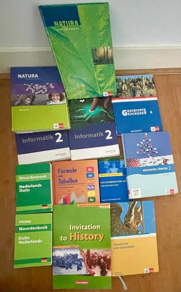 Gratis Duitse boeken, Gelezen, Diverse auteurs, Ophalen of Verzenden, MBO