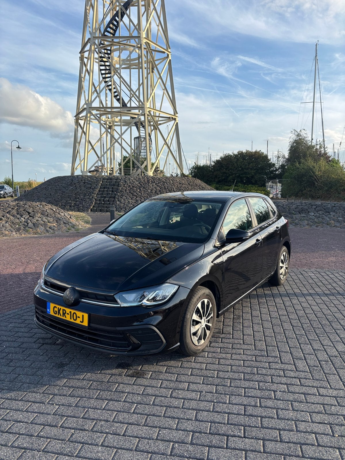 Volkswagen Polo 1.0 TSI 95pk 2024 Zwart, Auto's, Voorwielaandrijving, 1069 kg, Zwart, Origineel Nederlands