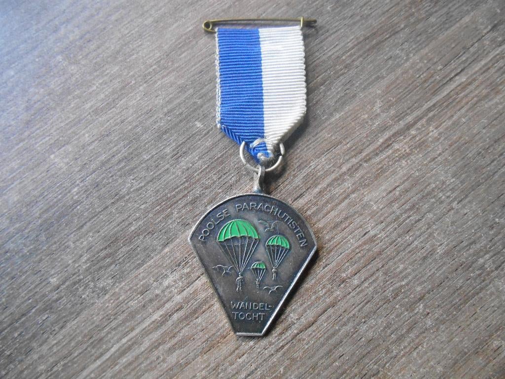 Medaille Poolse parachutisten wandeltocht, Ophalen of Verzenden, Overige materialen, Nederland