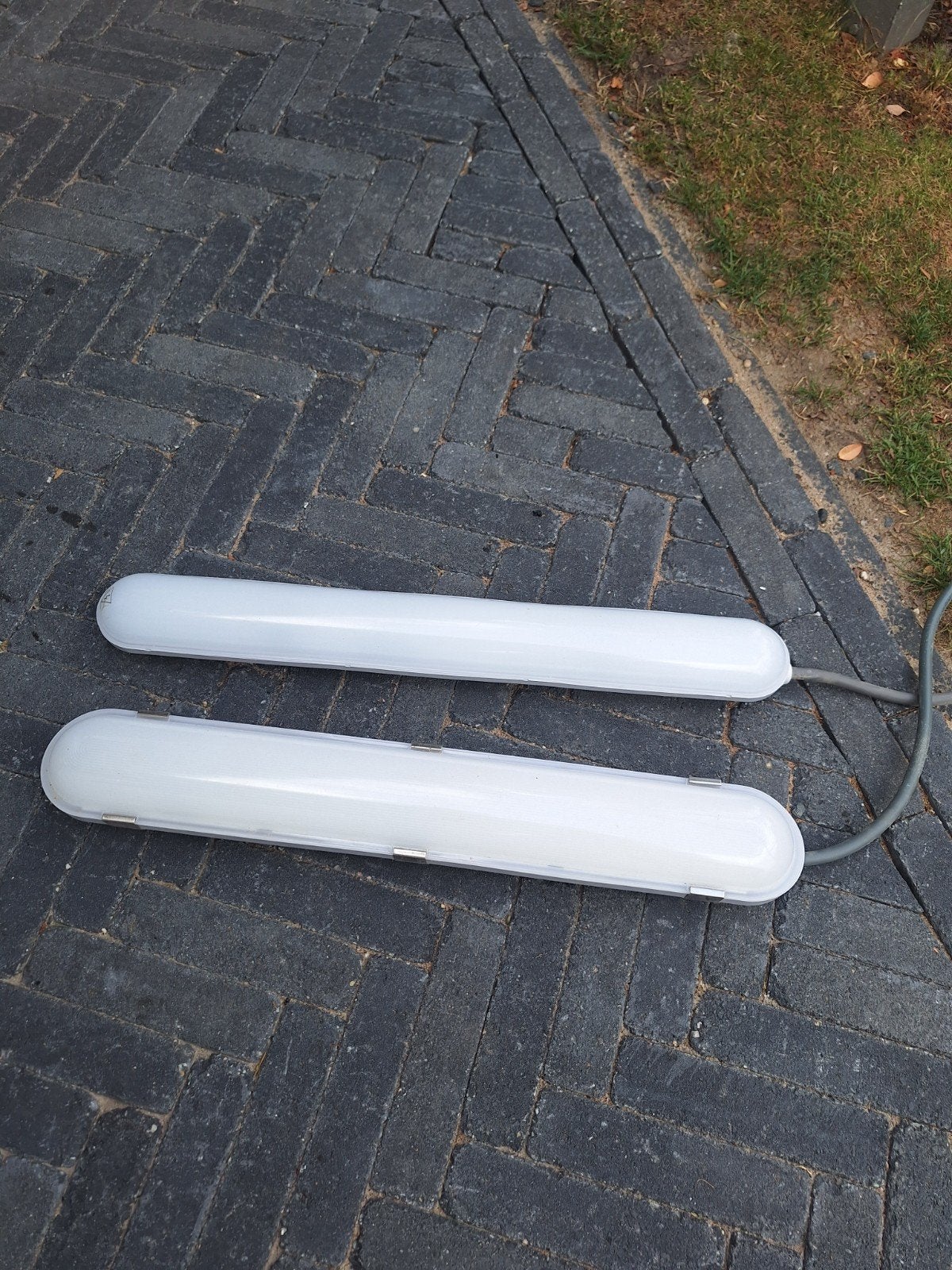 2x Waterdichte TL Lampen/Armaturen IP65 - ADUROLIGHT 20W, Ophalen, Gebruikt, Minder dan 50 watt, Lamp met armatuur