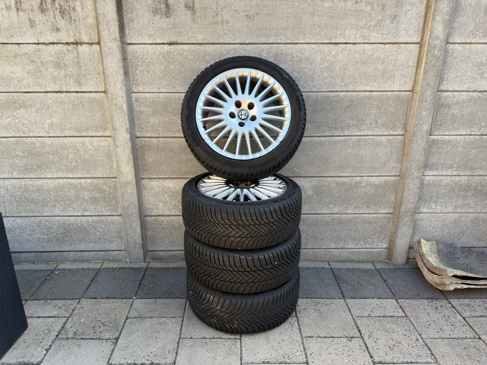 Alfa Romeo Giulietta wielen winterset, Auto-onderdelen, Banden en Velgen, Ophalen, Gebruikt, Banden en Velgen, 17 inch