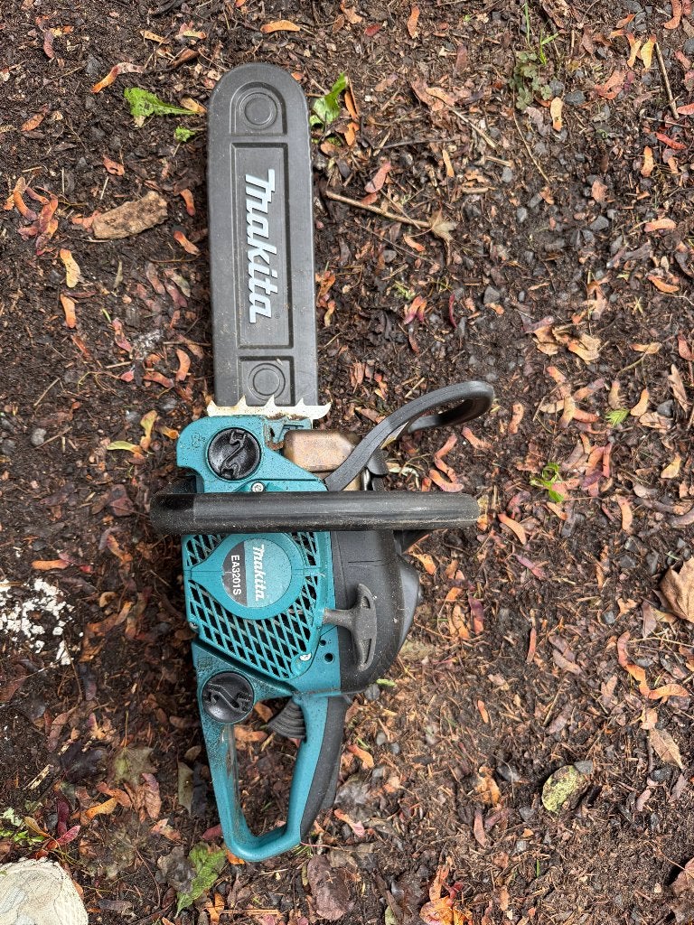 Makita kettingzaag, Tuin en Terras, Ophalen, Gebruikt, Overige soorten, Makita