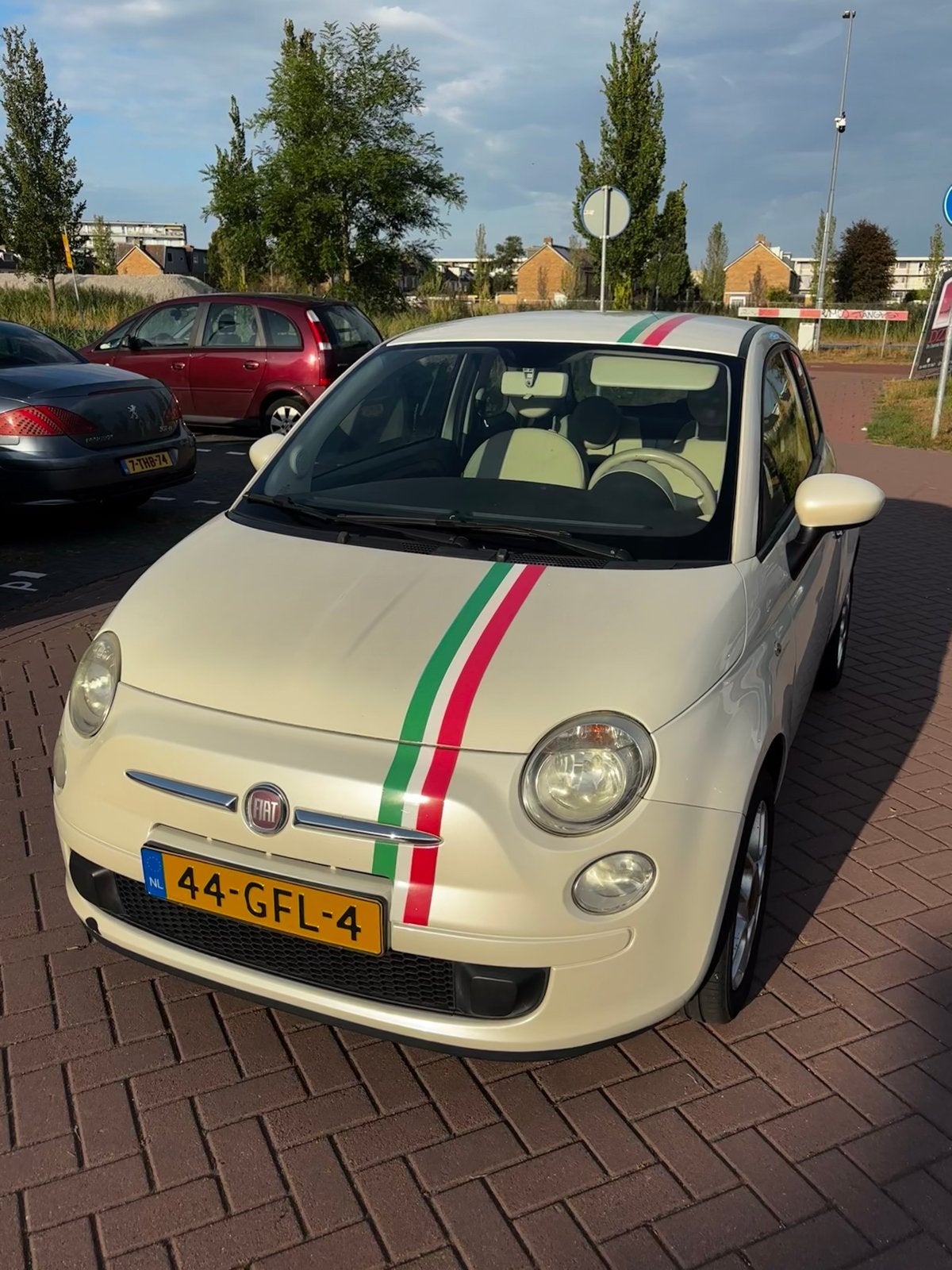 Fiat 500 1.2 C 2008, Voorwielaandrijving, 1242 cc, 840 kg, 4 stoelen