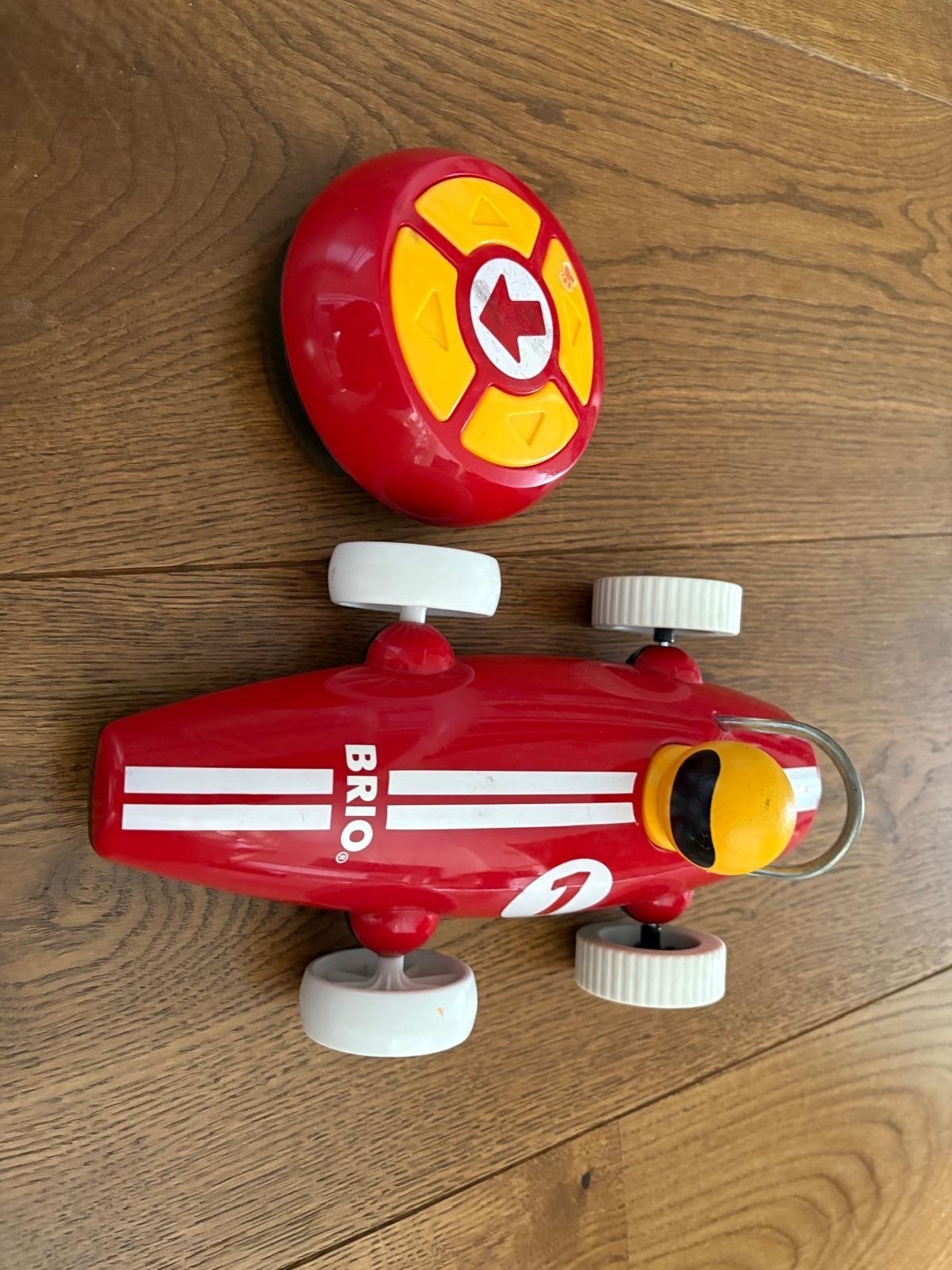 Brio Bestuurbare Auto - Rode Raceauto met Afstandsbediening, Ophalen of Verzenden, Gebruikt, Elektro, Auto onroad