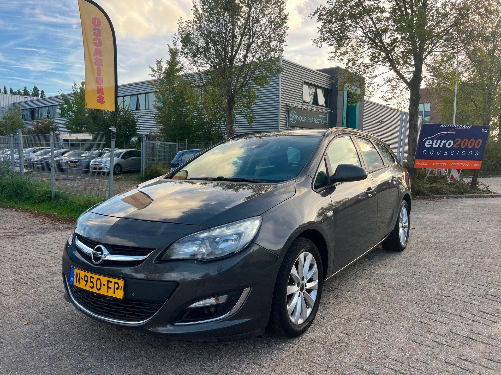 Opel Astra Sports Tourer 1.6 Turbo Sport - Trekhaak - Cruise, Auto's, Euro 5, Gebruikt, Zwart, 4 cilinders
