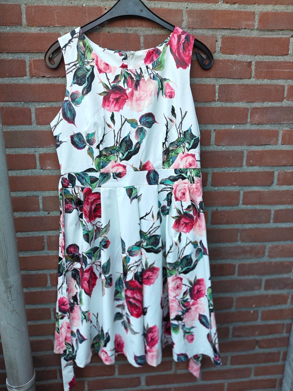 Stella Morgan jurk met bloemenprint - Maat 42 (L), Stella Morgan, Meerkleurig, Maat 42/44 (L), Ophalen of Verzenden