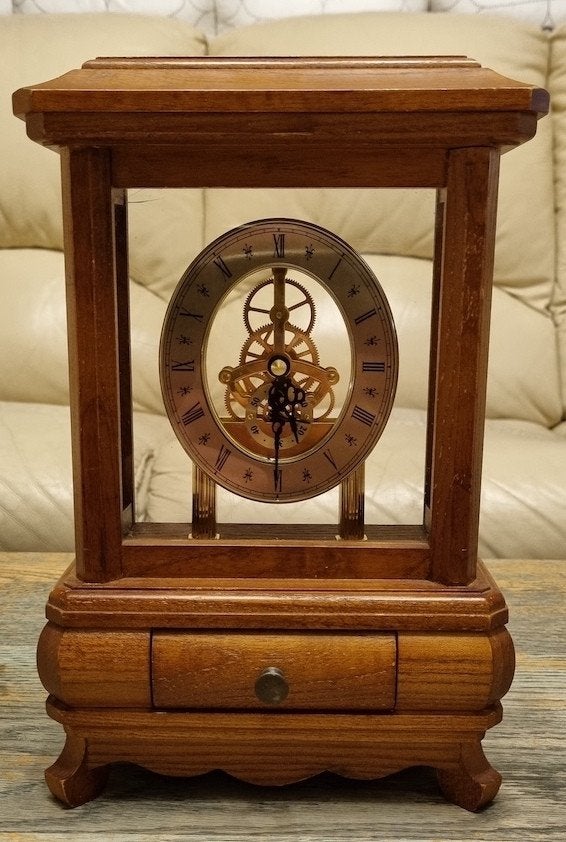 Prachtige skelet klok, gevat in een houten kast., Antiek en Kunst, Antiek | Klokken, Ophalen of Verzenden