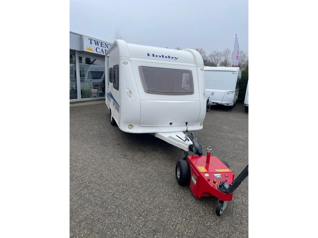 Hobby De Luxe 400 SF fietsendrager, voortent, Caravans en Kamperen, Caravans, Hobby, Bedrijf, Treinzit, 750 - 1000 kg