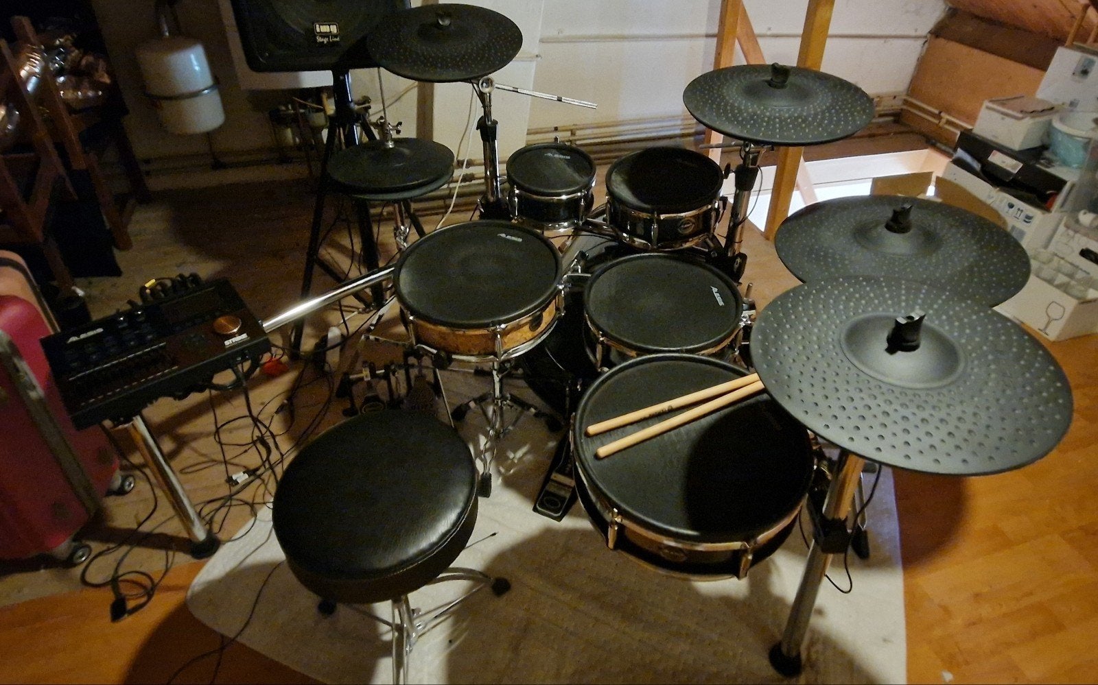 Alesis Strike Pro SE Elektronisch Drumste met basedrum, Ophalen, Zo goed als nieuw, Overige merken, Elektronisch