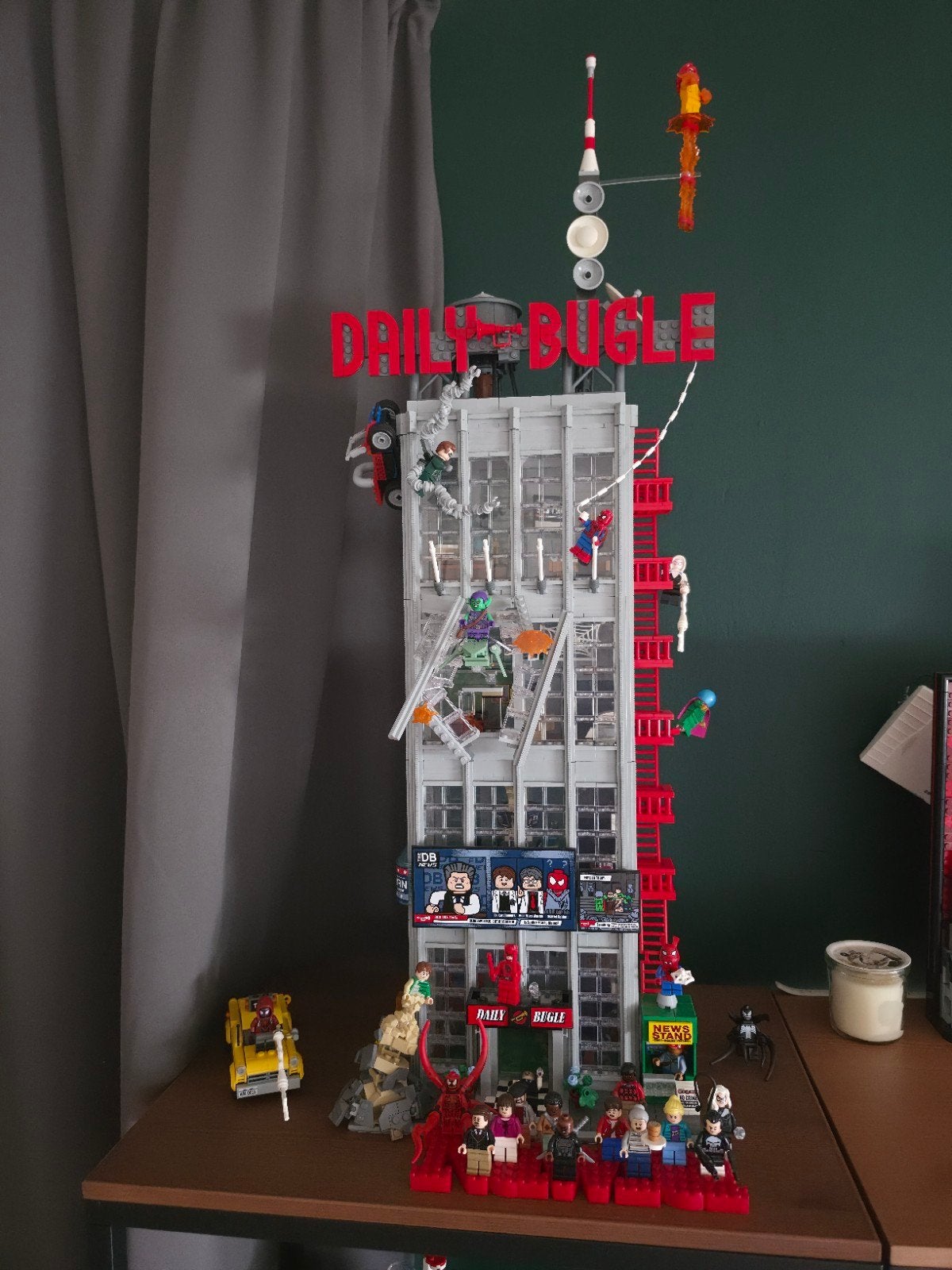 LEGO Daily Bugle 76178, Ophalen, Zo goed als nieuw