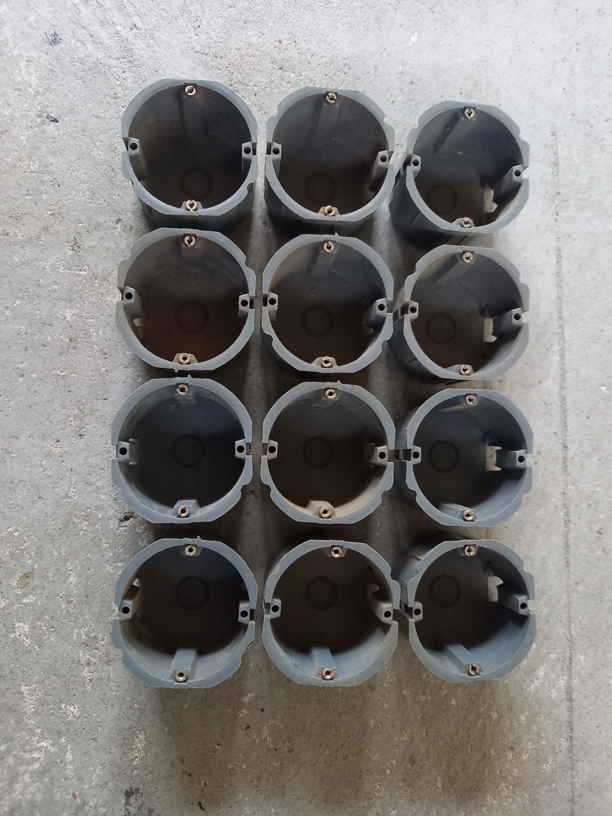 hollewand dozen, Ophalen