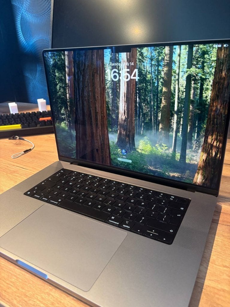 MacBook Pro 16-inch 2021 M1 Pro 32GB 512GB, Computers en Software, Apple Macbooks, 512 GB, Zo goed als nieuw, 16 inch, Onbekend