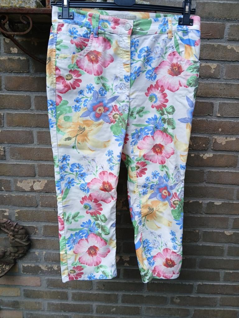 Zeres bloem broek, Ophalen of Verzenden, Zo goed als nieuw, Maat 38/40 (M), Lang