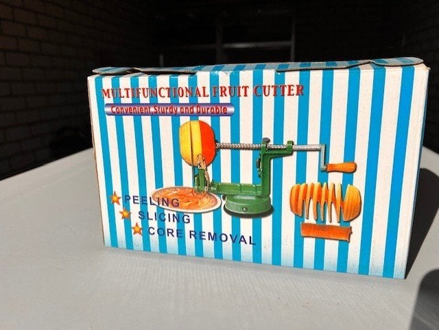 Handmatige appelschilmachine en -snijder, Ophalen, Nieuw