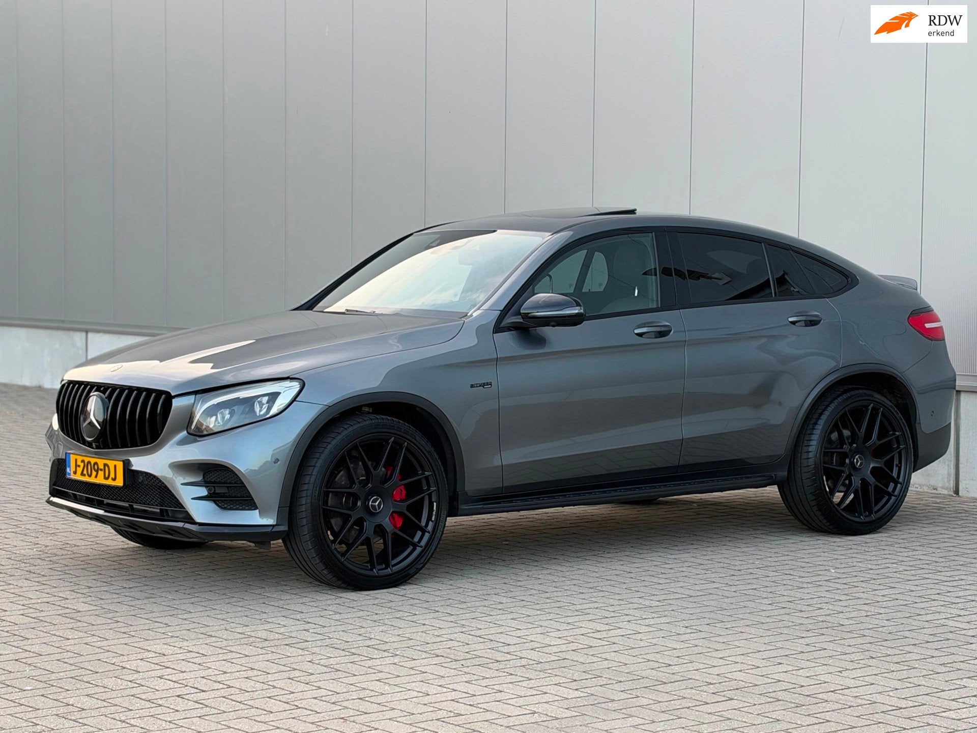 Mercedes-Benz GLC-klasse Coupé AMG 43 4MATIC PANO VOL OPTIE, Auto's, Automaat, Dealer onderhouden, Gebruikt, 2996 cc