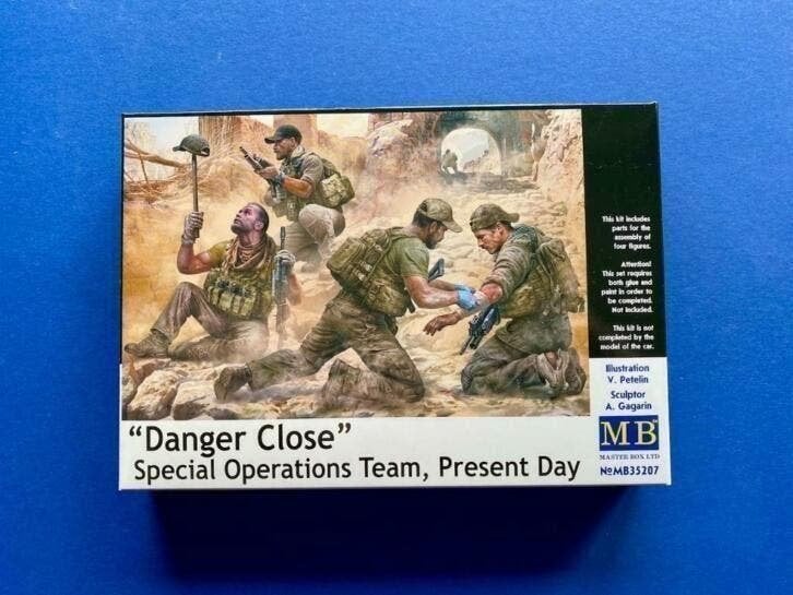 MASTERBOX	35207	Danger Close - Special Ops Team 1/35, Verzenden, Nieuw, 1:35 tot 1:50