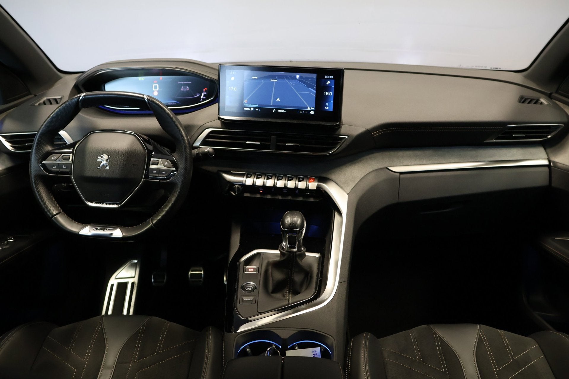 Peugeot 3008 1.2 PureTech GT |Carplay|Adaptive CC|, Voorwielaandrijving, Dealer onderhouden, Parkeersensor, Gebruikt